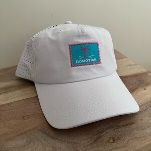 Flowmotion Palm Hat